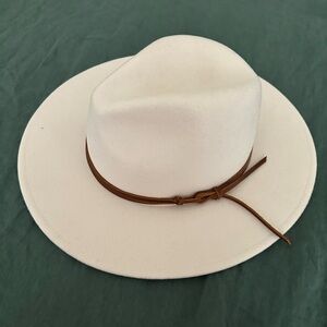 Women’s wool Wyeth hat